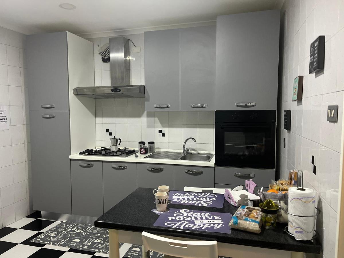 Apartament Lacasinadisofisa Neapol Zewnętrze zdjęcie
